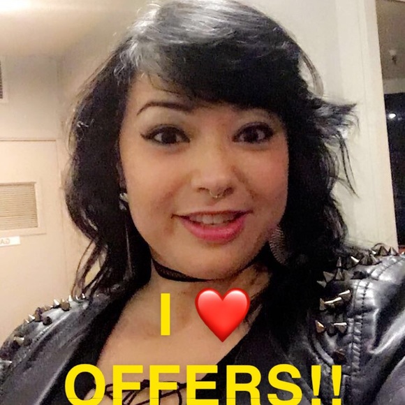 Meet your Posher, Zuzu - Picture 4 of 8